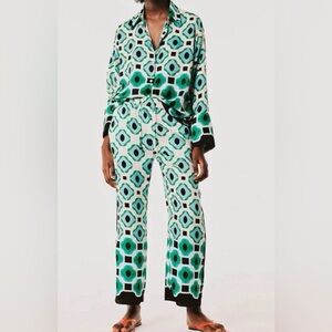 Zara Wide Leg Pajama Style Satin Pants Size Medium